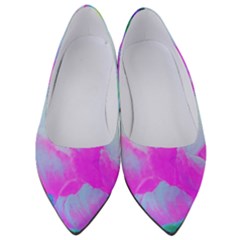 Abstract Pink Hibiscus Bloom With Flower Power Women s Low Heels