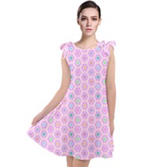 A Hexagonal Pattern Tie Up Tunic Dress