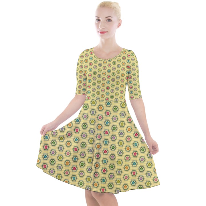 A Hexagonal Pattern Quarter Sleeve A-Line Dress