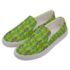 Maple Leaf Plant Seamless Pattern Men s Canvas Slip Ons by Pakrebo