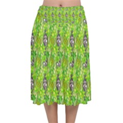 Maple Leaf Plant Seamless Pattern Velvet Flared Midi Skirt by Pakrebo