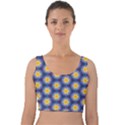 Graphic Pattern Seamless Velvet Crop Top View1