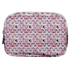 Graphic Seamless Pattern Pig Make Up Pouch (small)