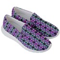 Geometric Patterns Triangle Seamless Women s Lightweight Slip Ons View3