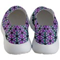 Geometric Patterns Triangle Seamless Women s Lightweight Slip Ons View4