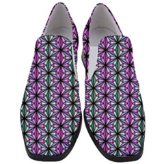 Geometric Patterns Triangle Seamless Slip On Heel Loafers