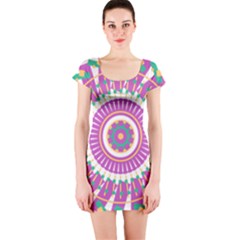 Mandala Geometric Pattern Shapes Short Sleeve Bodycon Dress by Pakrebo