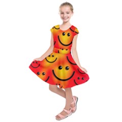 Smile Smiling Face Happy Cute Kids  Short Sleeve Dress by Pakrebo