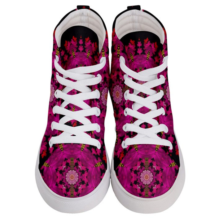 The Star Above Everything Shining Clear And Bright Men s Hi-Top Skate Sneakers