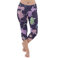 Animals Mouse Lightweight Velour Capri Yoga Leggings