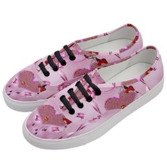 Cute Little Girl With Heart Women s Classic Low Top Sneakers by FantasyWorld7