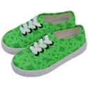 Green Magenta Wallpaper Seamless Pattern Kids  Classic Low Top Sneakers View2