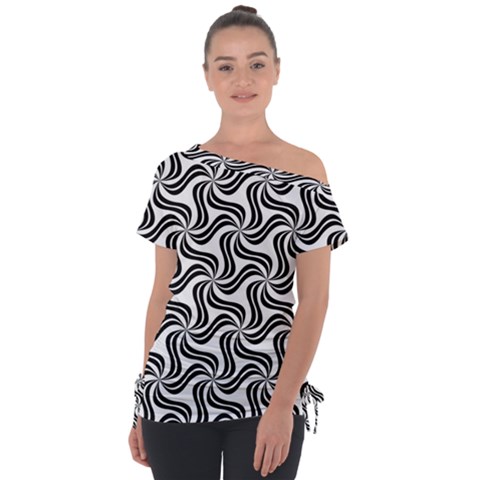 Soft Pattern Repeat Tie-up Tee by Mariart