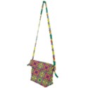 Triangle Mosaic Pattern Repeating Folding Shoulder Bag View2