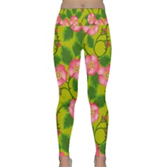 Roses Flowers Pattern Bud Pink Lightweight Velour Classic Yoga Leggings