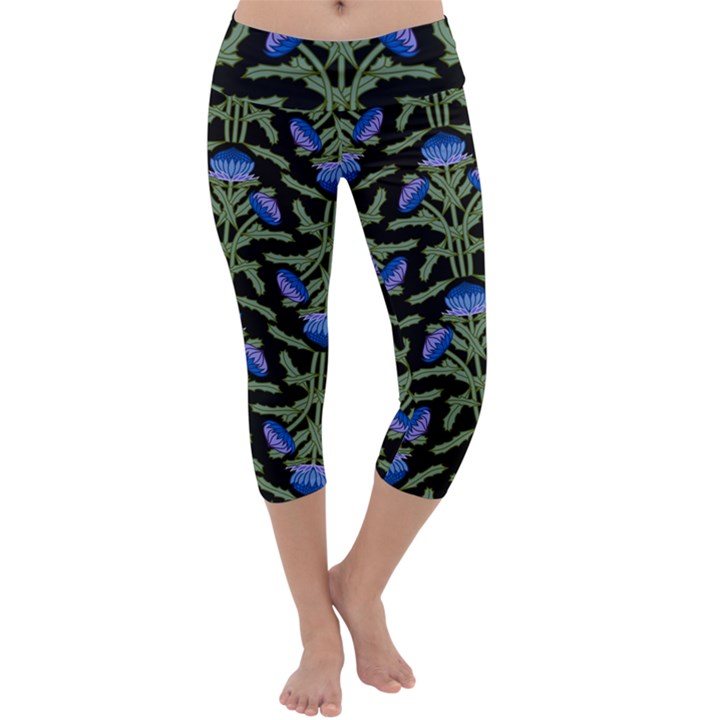 Pattern Thistle Structure Texture Capri Yoga Leggings