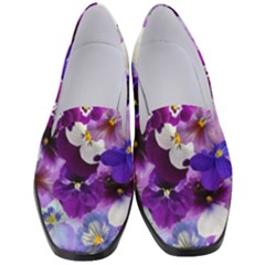 Pretty Purple Pansies Women s Classic Loafer Heels