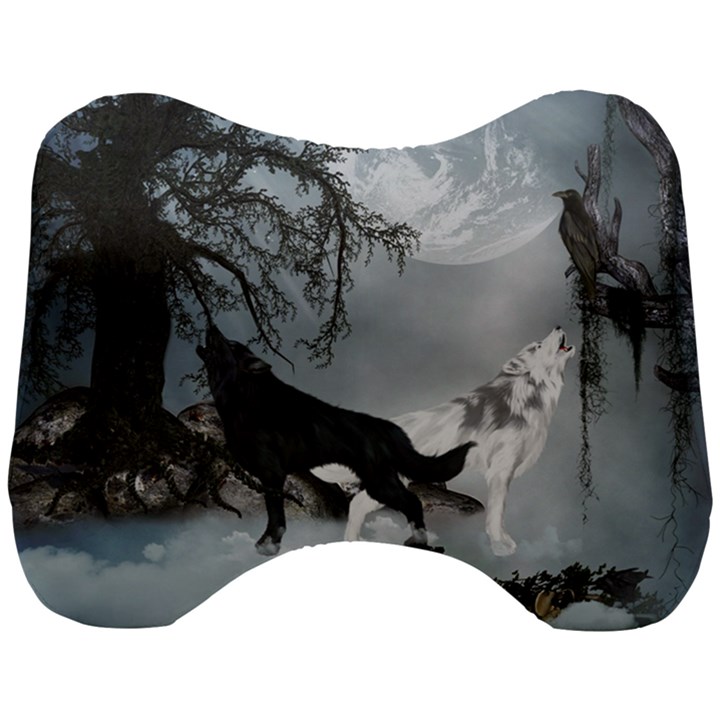 Awesome Black And White Wolf In The Dark Night Head Support Cushion