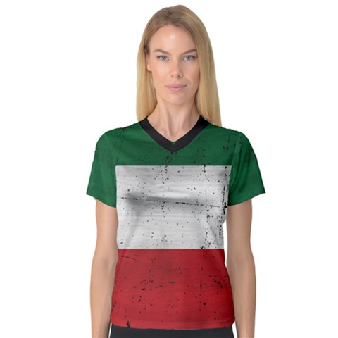 Flag Patriote Quebec Patriot Red Green White Grunge Separatism V-neck Sport Mesh Tee by Quebec