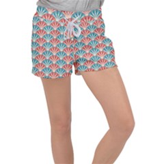 Seamless Patter Peacock Feathers Women s Velour Lounge Shorts