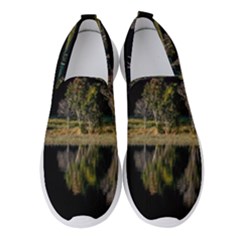 Soi Ball Symmetry Scenery Reflect Women s Slip On Sneakers by Pakrebo