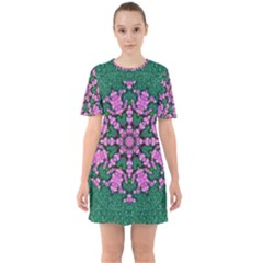 The Most Uniqe Flower Star In Ornate Glitter Sixties Short Sleeve Mini Dress by pepitasart