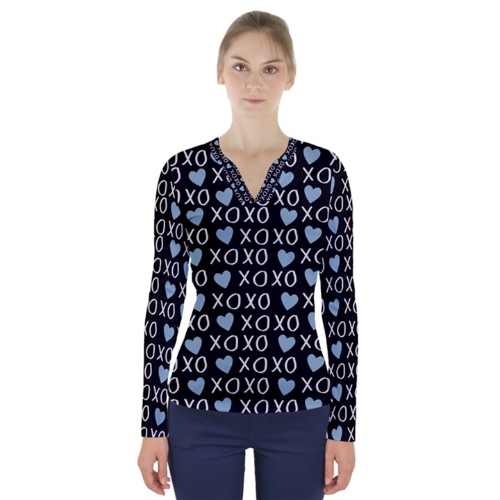 XO Valentines day pattern V-Neck Long Sleeve Top