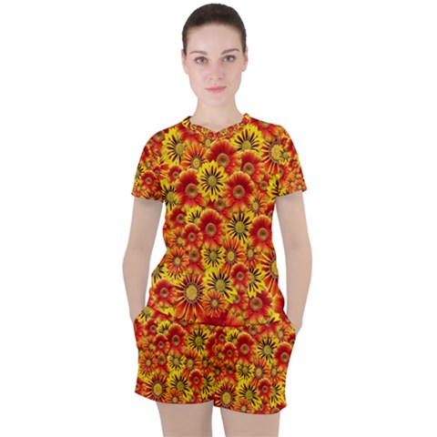 Brilliant Orange And Yellow Daisies Women s Tee And Shorts Set by retrotoomoderndesigns