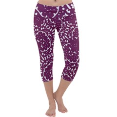 Magenta And White Abstract Print Pattern Capri Yoga Leggings