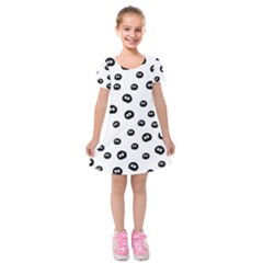 Totoro - Soot Sprites Pattern Kids  Short Sleeve Velvet Dress by Valentinaart