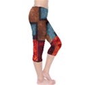 Abstract Depth Structure 3d Capri Leggings  View4