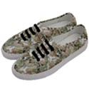 Romantic Beige Flowers Men s Classic Low Top Sneakers View2