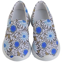 Vintage White Blue Flowers Kids  Lightweight Slip Ons