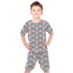 Vintage Scallop Blue Red Pattern Kids  Tee And Shorts Set