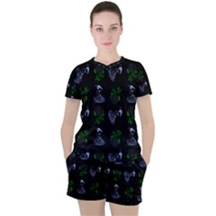 Gothic Girl Rose Black Pattern Women s Tee And Shorts Set