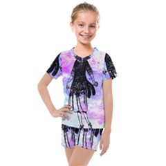 Vintage Girl Abstract Watercolor Kids  Mesh Tee And Shorts Set