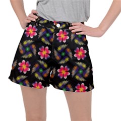 Pattern Flowers Wallpaper Stretch Ripstop Shorts