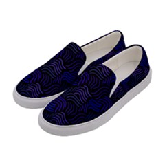 Blue & Black Waves Women s Canvas Slip Ons