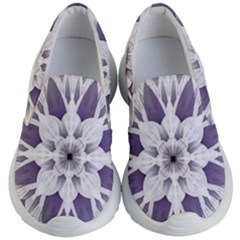 Fractal Floral Pattern Decorative Kids  Lightweight Slip Ons by Pakrebo