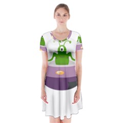 Ufo Short Sleeve V-neck Flare Dress by Sudhe