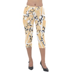 Floral Pattern Background Lightweight Velour Capri Leggings 