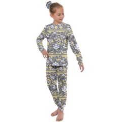 Floral Pattern Background Kids  Long Sleeve Set 