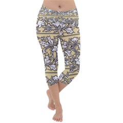 Floral Pattern Background Lightweight Velour Capri Yoga Leggings