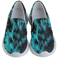 Blue Etched Background Kids  Lightweight Slip Ons