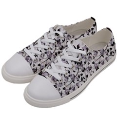 Floral Pattern Background Women s Low Top Canvas Sneakers by Sudhe