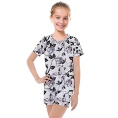 Floral Pattern Background Kids  Mesh Tee And Shorts Set