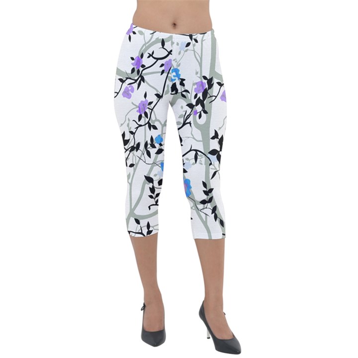 Floral Pattern Background Lightweight Velour Capri Leggings 