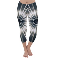 Abstract Fractal Pattern Lines Capri Winter Leggings  by Pakrebo