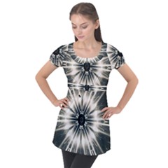 Abstract Fractal Pattern Lines Puff Sleeve Tunic Top