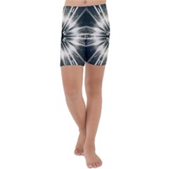 Abstract Fractal Pattern Lines Kids  Lightweight Velour Capri Yoga Leggings